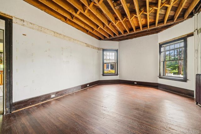 58 Leroy Place, Newburgh, NY 12550