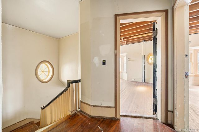 58 Leroy Place, Newburgh, NY 12550