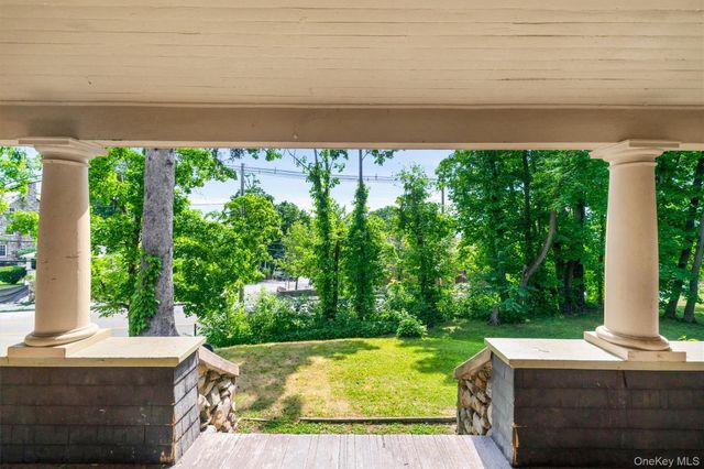 58 Leroy Place, Newburgh, NY 12550