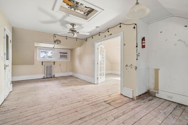 58 Leroy Place, Newburgh, NY 12550