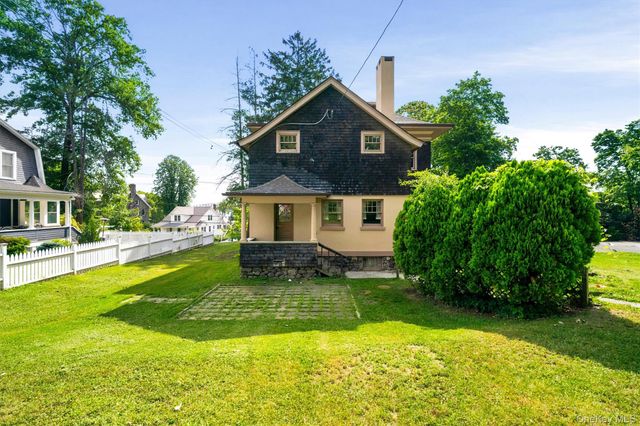 58 Leroy Place, Newburgh, NY 12550
