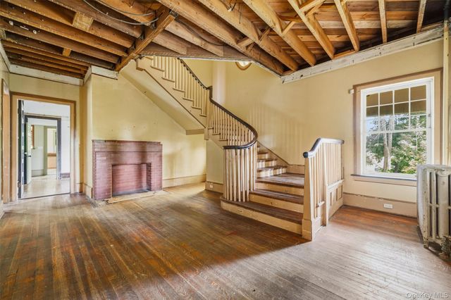 58 Leroy Place, Newburgh, NY 12550