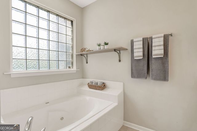 210 Brown Thrush Road, Savannah, GA 31419