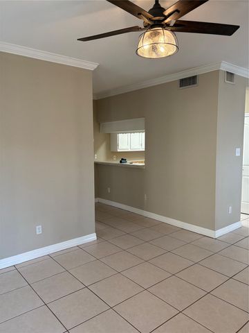 1881 Bering Drive 31, Houston, TX 77057