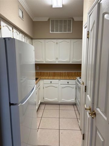 1881 Bering Drive 31, Houston, TX 77057