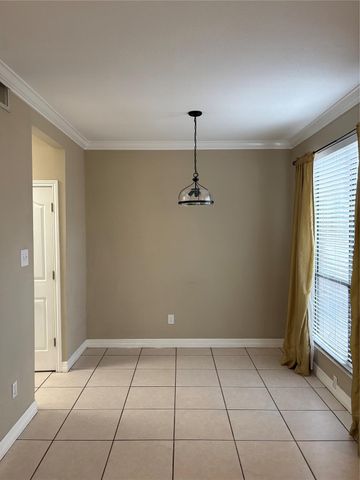 1881 Bering Drive 31, Houston, TX 77057