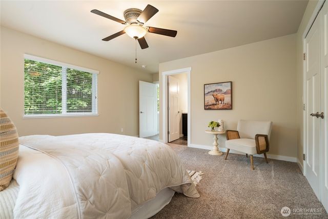 7270 E Grandview Street, Port Orchard, WA 98366