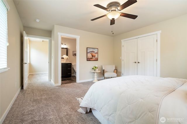 7270 E Grandview Street, Port Orchard, WA 98366