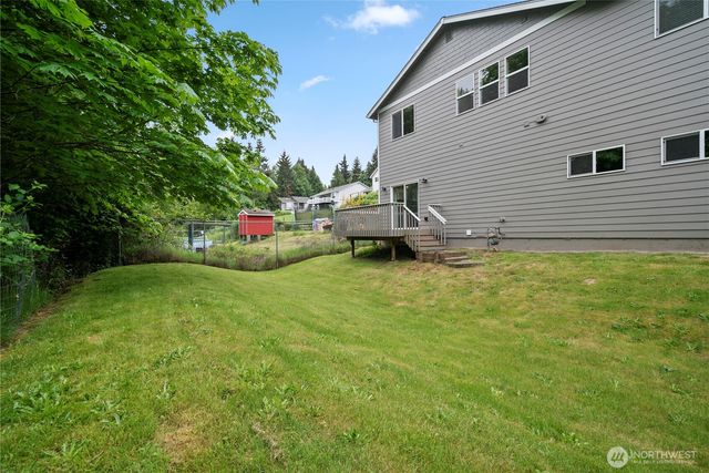 7270 E Grandview Street, Port Orchard, WA 98366