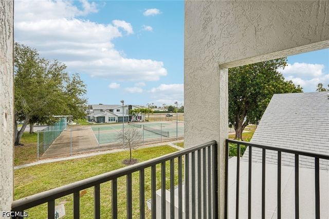 17034 Golfside CIR 701, Fort Myers, FL 33908
