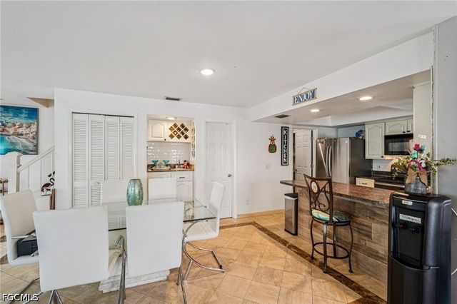 17034 Golfside CIR 701, Fort Myers, FL 33908