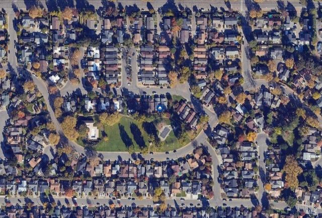 2446 Micawber Ln, Santa Rosa, CA 95401