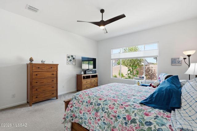 558 N Sonoma Vista Drive, Green Valley, AZ 85614