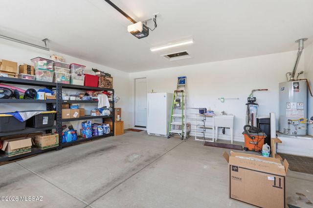 558 N Sonoma Vista Drive, Green Valley, AZ 85614