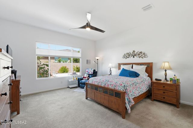 558 N Sonoma Vista Drive, Green Valley, AZ 85614