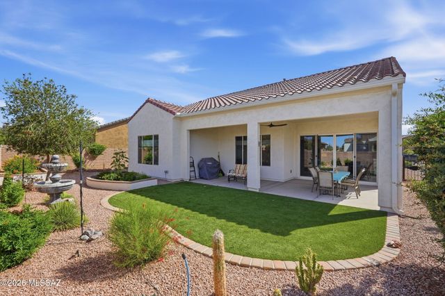 558 N Sonoma Vista Drive, Green Valley, AZ 85614