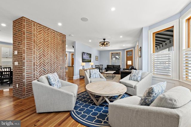 204 SECOND ST, Beach Haven, NJ 08008