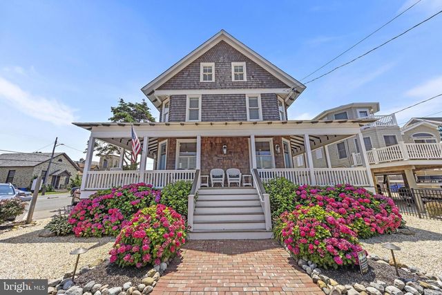 204 SECOND ST, Beach Haven, NJ 08008