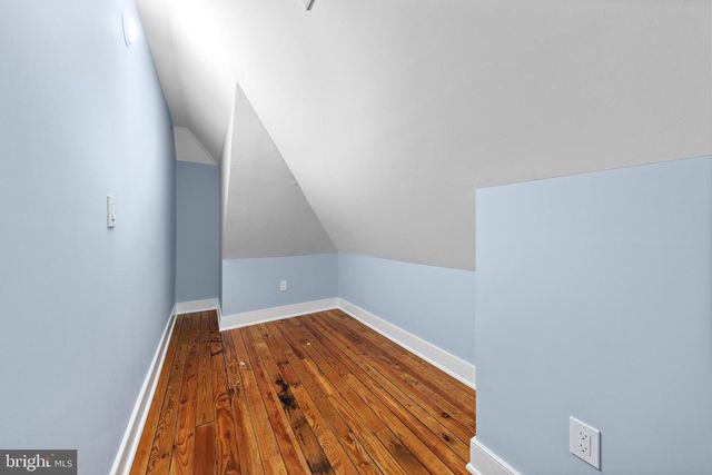 204 SECOND ST, Beach Haven, NJ 08008