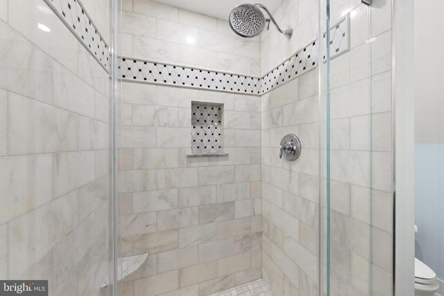 204 SECOND ST, Beach Haven, NJ 08008
