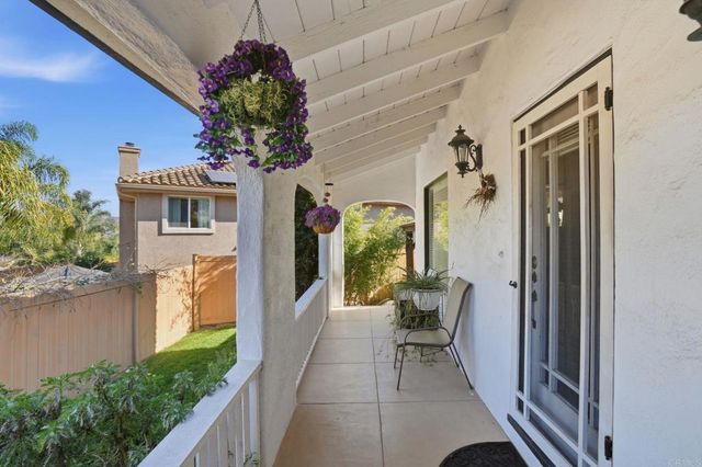 11656 Green Ln, Lakeside, CA 92040