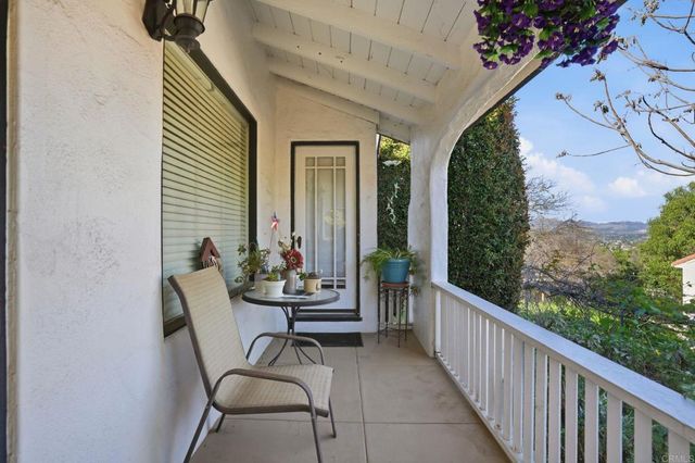 11656 Green Ln, Lakeside, CA 92040