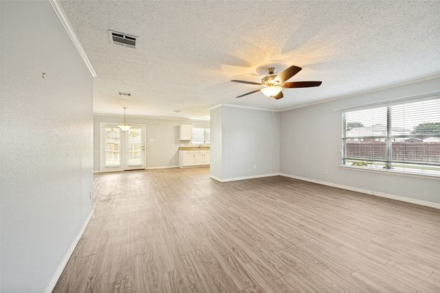 124 Jefferson Drive, Venus, TX 76084