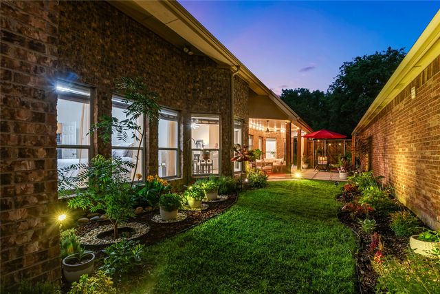 7585 Glasshouse Walk, Frisco, TX 75035