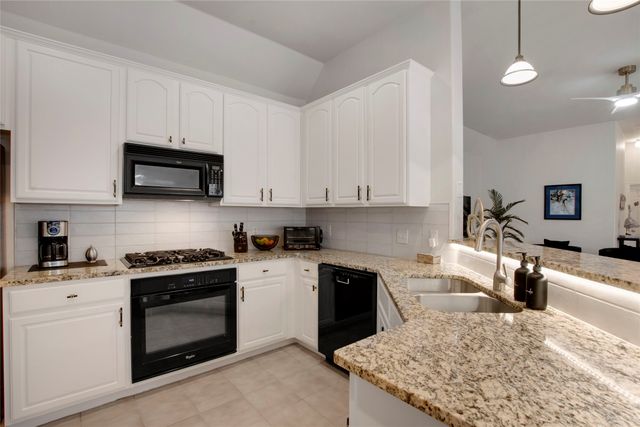 7585 Glasshouse Walk, Frisco, TX 75035