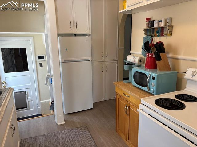 325 W Pitkin Avenue, Pueblo, CO 81004