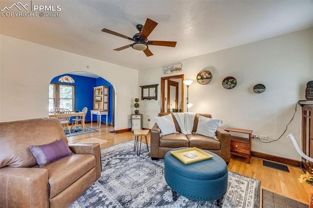 325 W Pitkin Avenue, Pueblo, CO 81004