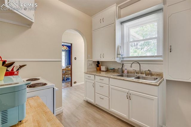 325 W Pitkin Avenue, Pueblo, CO 81004