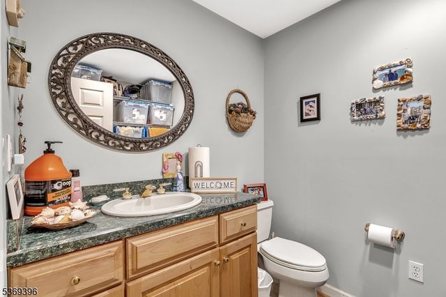18 Hickory Run Rd, Lebanon Twp., NJ 07830