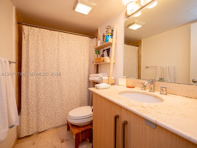 10275 Collins Ave 1132, Bal Harbour, FL 33154