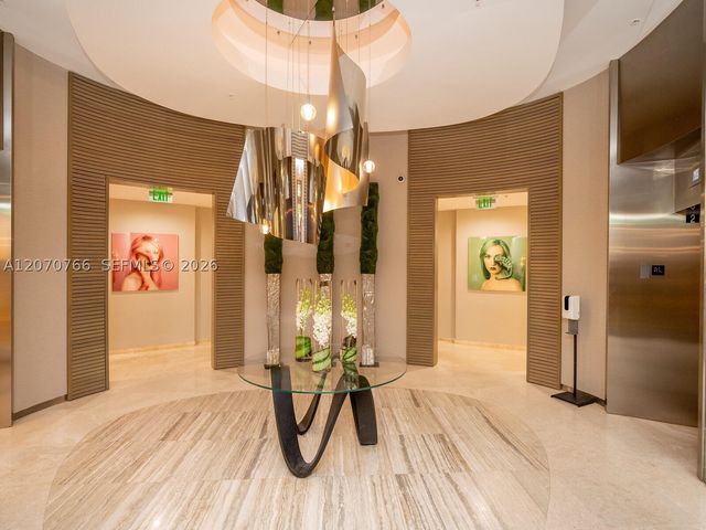 10275 Collins Ave 1132, Bal Harbour, FL 33154