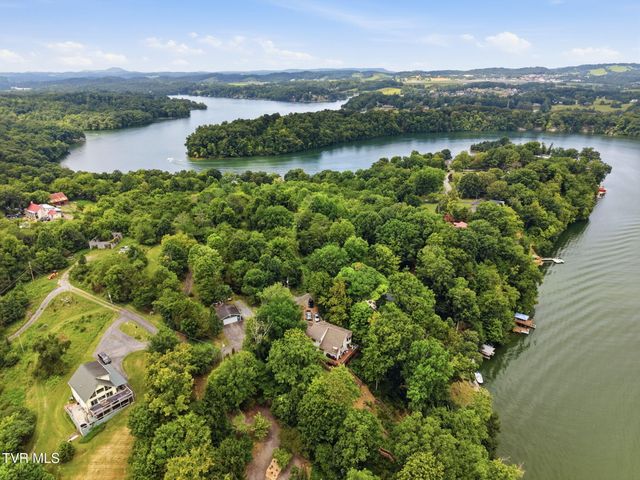 472 Hideaway Farm Road, Piney Flats, TN 37686