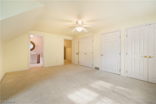 11 Ross Drive, Akron, OH 44313
