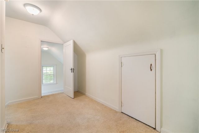 11 Ross Drive, Akron, OH 44313