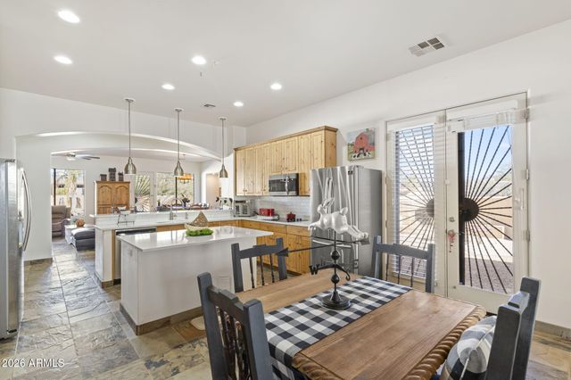 14422 E MONUMENT Drive, Scottsdale, AZ 85262