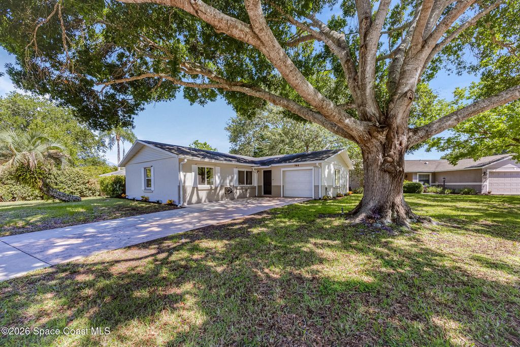 744 Samuel Chase Lane, Melbourne, FL 32904
