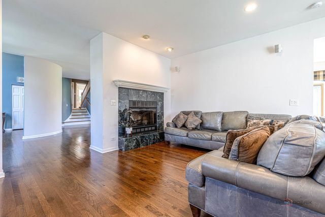 3031 Farner Court, Riverwoods, IL 60015
