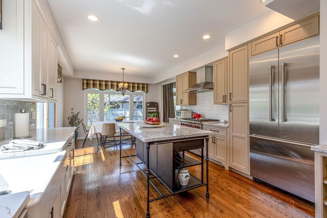 3031 Farner Court, Riverwoods, IL 60015