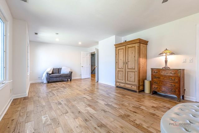 3031 Farner Court, Riverwoods, IL 60015