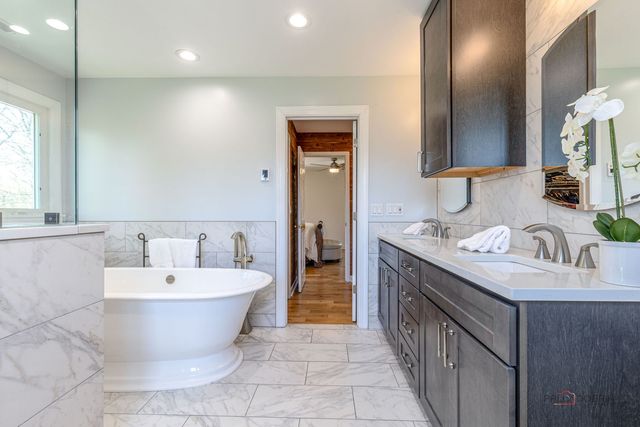3031 Farner Court, Riverwoods, IL 60015
