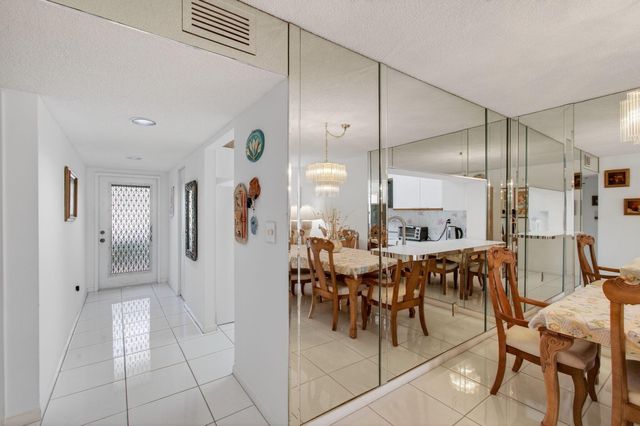 15324 Lakes Of Delray Boulevard 107, Delray Beach, FL 33484