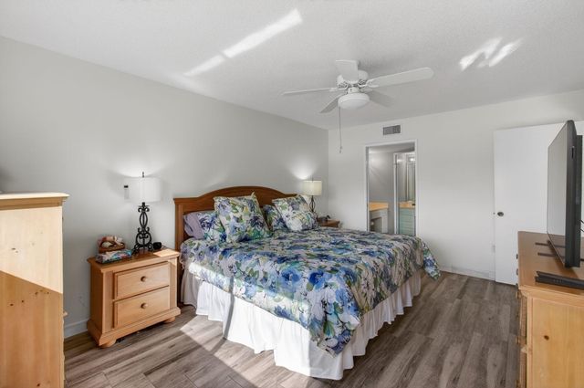 15324 Lakes Of Delray Boulevard 107, Delray Beach, FL 33484