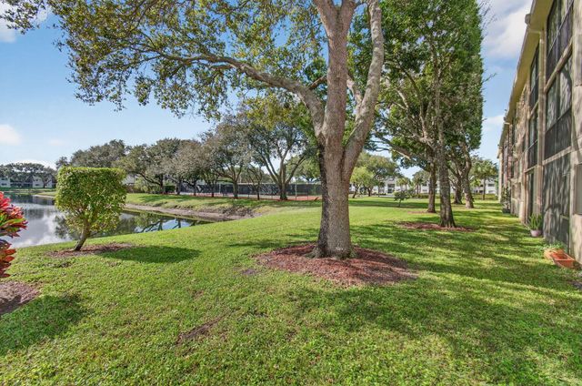 15324 Lakes Of Delray Boulevard 107, Delray Beach, FL 33484