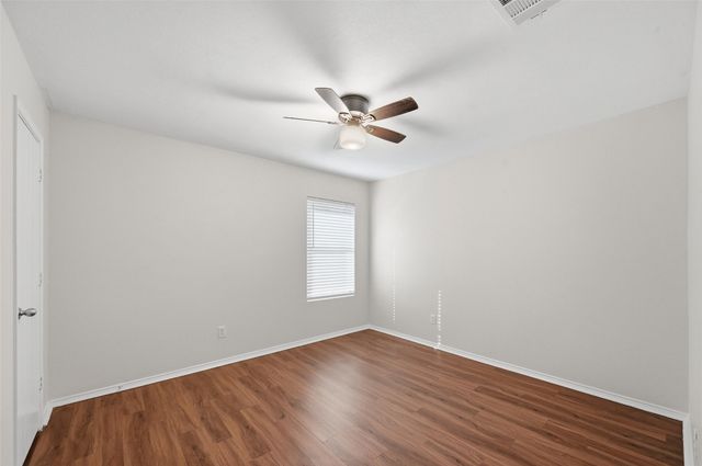 614 Lincoln Avenue, Lavon, TX 75166