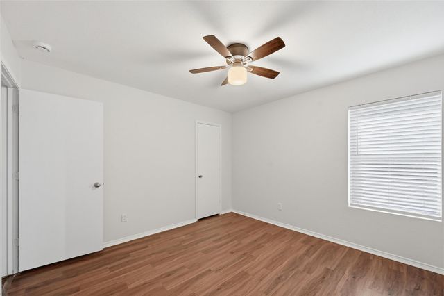 614 Lincoln Avenue, Lavon, TX 75166