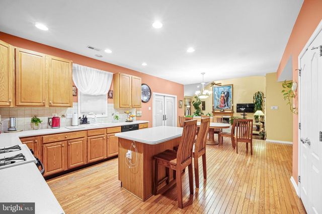 134 NOTTINGHAM DR, Richboro, PA 18954